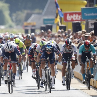 Foto zu dem Text "Benelux-Tour: Van Poppel öffnet Merlier die Tür zum Sieg"