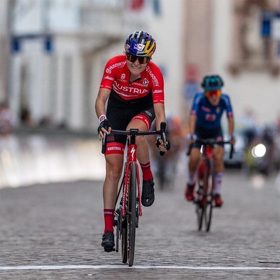 Foto zu dem Text "Mountainbikerinnen mischen das U23-Straßenrennen auf"