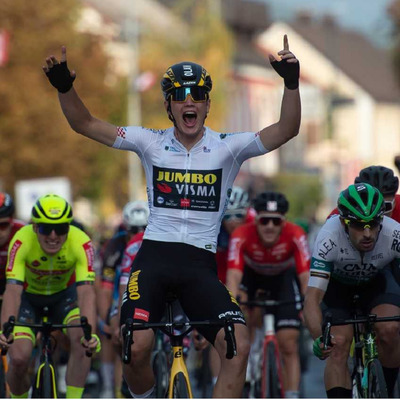 Foto zu dem Text "Kooij tauscht beim Cro Race das Weiße gegen das Rote Trikot"