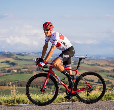 Foto zu dem Text "Granfondo Nibali: Mit dem Hai durch die Marken"