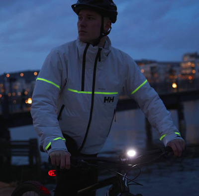 Foto zu dem Text "Helly Hansen: neue Rad-Pendler-Jacke “Lumines Jacket“"