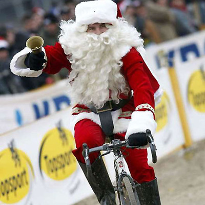 Foto zu dem Text "Nikolaus-Duathlon: Erst Schlamm, dann Glühwein"