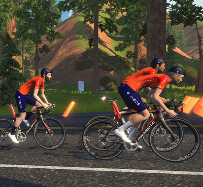 Foto zu dem Text "Ineos Virtual Camp: Im Team mit Thomas, Carapaz, Ganna, Rowe..."