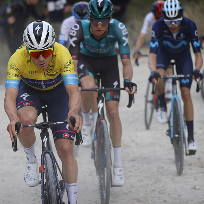 Foto zu dem Text "Evenepoel: Vlasov zu stark, die Schottersteine zu groß"