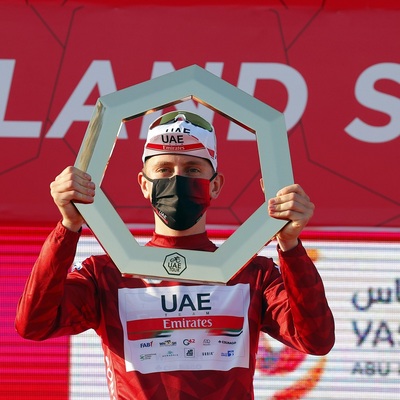 Foto zu dem Text "Pogacar positiv auf Corona: Start bei UAE Tour nicht in Gefahr"