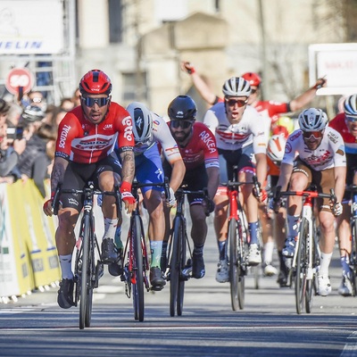 Foto zu dem Text "Tour du Var: Finale des Auftakts im Video"