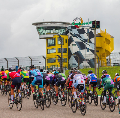 Foto zu dem Text "Sachsenring-Radrennen: Das Oster-Kriterium"