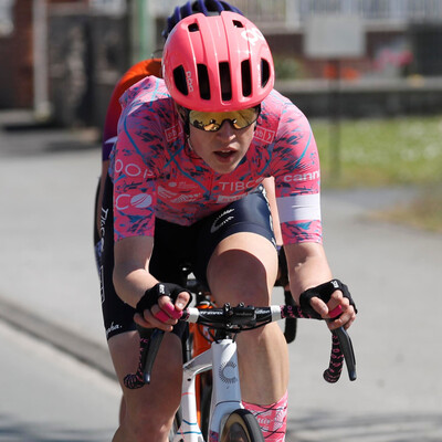 Foto zu dem Text "Erath bei Paris-Roubaix die Frau der ersten Rennhälfte"