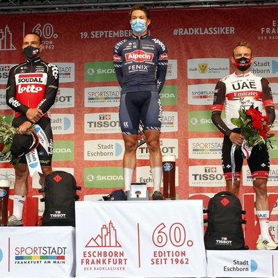 Foto zu dem Text "60. Eschborn-Frankfurt mit dem Podium von 2021"