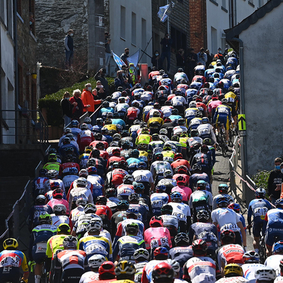 Foto zu dem Text "Wer kann den Debütanten Van Aert gefährden?"