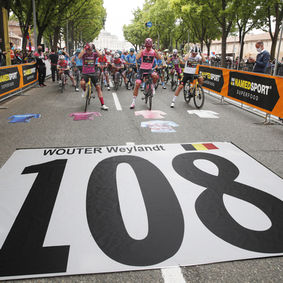 Foto zu dem Text "Elf Fahrer kehren nach elf Jahren zum Passo del Bocco zurück"