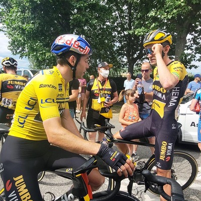 Foto zu dem Text "Van Aert: “Alle haben sich verpokert, auch ich“"