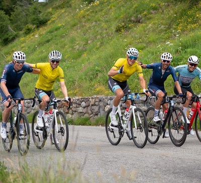 Foto zu dem Text "Tour Transalp: Trotz Sturzpech Sieg auf der Königs-Etappe"