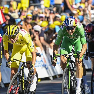 Foto zu dem Text "Pogacar: “Van Aert hat mich mit dreifachem Tempo passiert“"