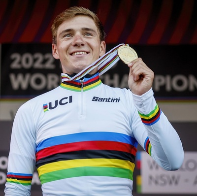 Foto zu dem Text "Velonews: Ineos will Evenepoel von Quick-Step loseisen"