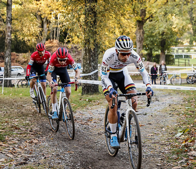 Foto zu dem Text "QuerFeldRhein: Gravel statt Galopp"