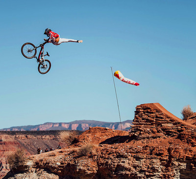 Foto zu dem Text "Red Bull Rampage: Irre Drops, verwegene Lines..."