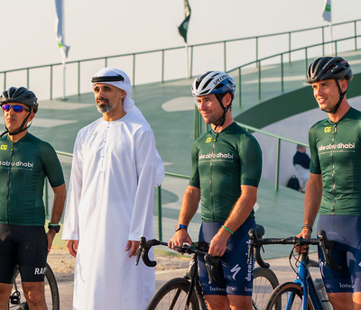 Foto zu dem Text "Bike Abu Dhabi Gran Fondo: Abräumen beim Scheich"