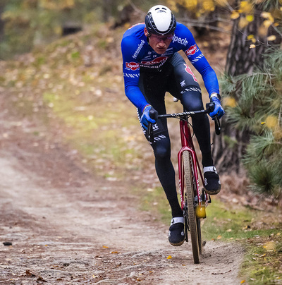 Foto zu dem Text "Van der Poel startet schon in Hulst mit Siegambitionen"