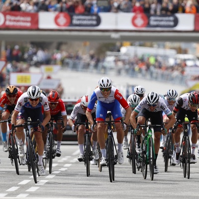 Foto zu dem Text "2. Etappe der Vuelta a Espana mit Finale am Montjuic"