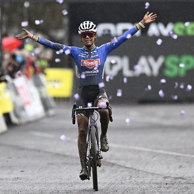 Foto zu dem Text "Alvarado feiert in Gullegem vierten Superprestige-Sieg der Saison"