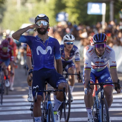 Foto zu dem Text "Gaviria fängt Ganna ab und übernimmt Gesamtführung"