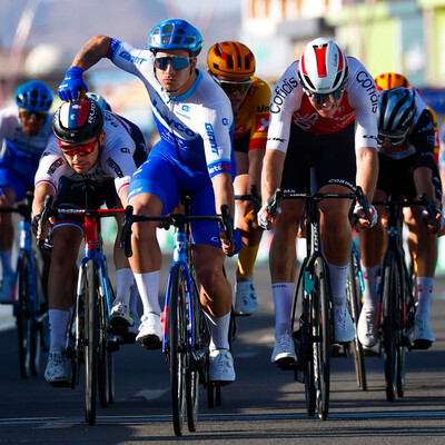 Foto zu dem Text "Groenewegen dominiert im Sprint beim Saudi-Tour-Auftakt"