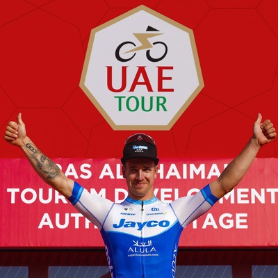 Foto zu dem Text "Highlight-Video der 5. Etappe der UAE Tour"