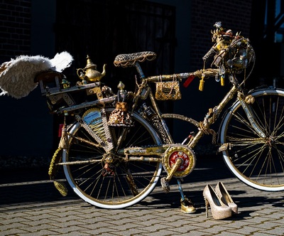 Foto zu dem Text "CyclingWorld: Das Fahrrad in Kunst und Kultur"