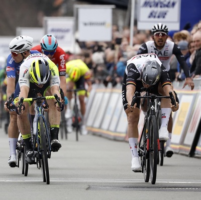 Foto zu dem Text "Thijssen feiert bei Bredene Koksijde Classic “Mittelfinger-Sieg“"