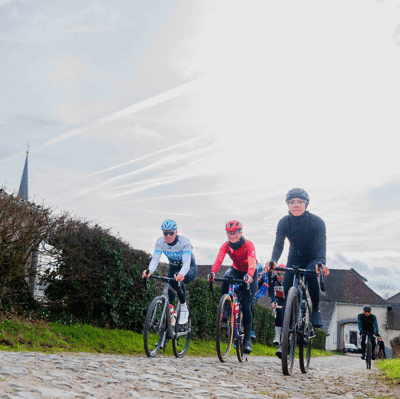 Foto zu dem Text "3Rides: Top-Gravel-Rennen und Fahrrad-Spaß im Dreiländer-Eck"