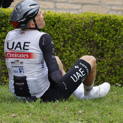 Foto zu dem Text "Nach Massensturz bei Flandern-Rundfahrt: UCI will “Exempel statuieren“"
