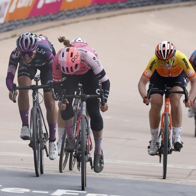 Foto zu dem Text "Highlight-Video des 3. Paris-Roubaix Femmes"