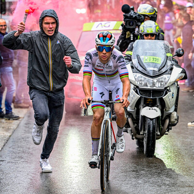 Foto zu dem Text "Evenepoel: Die ´Big Six´ haben auch die beste Unterstützung"