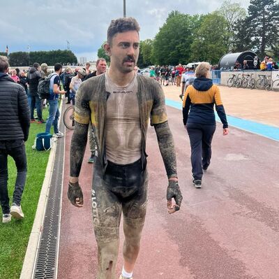 Foto zu dem Text "Roubaix-U23: Brescher kämpft sich trotz fünf Stürzen ins Ziel"