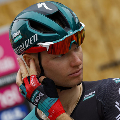 Foto zu dem Text "Vlasov steigt auf der 10. Etappe beim Giro aus"