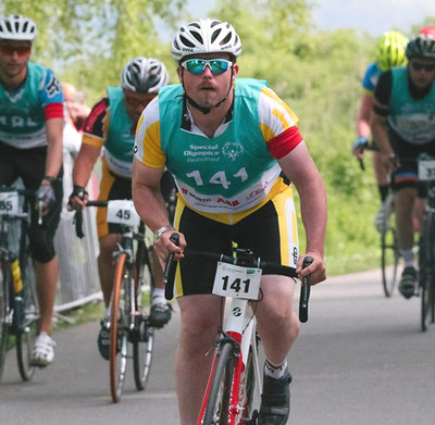 Foto zu dem Text "Kilometer fressen, Kumpels treffen, mal im Mittelpunkt stehen"