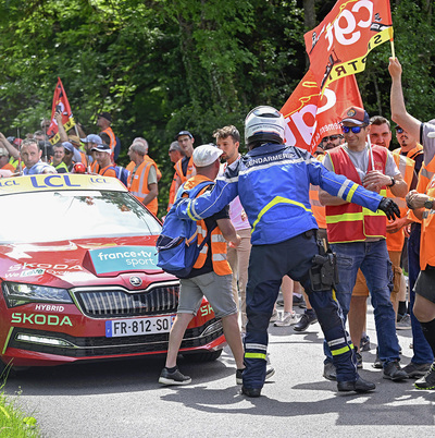 Foto zu dem Text "Angst vor Unruhen und Klimaprotesten"