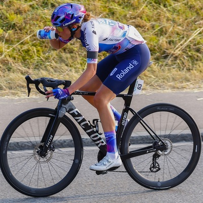 Foto zu dem Text "Schweizer Vizemeisterin Hartmann gewinnt Tour de Berlin Feminin"