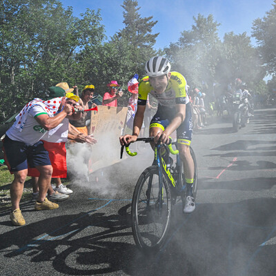 Foto zu dem Text "Chaos am Grand Colombier sorgt für Frust im Peloton"