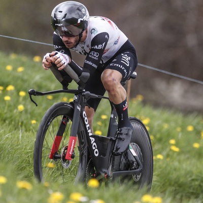 Foto zu dem Text "Adam Yates´ Colnago TT1: Schwerer, aber schneller"