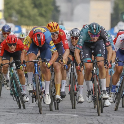 Foto zu dem Text "Bora-Sprinter Meeus triumphiert auf den Champs-Élysées "