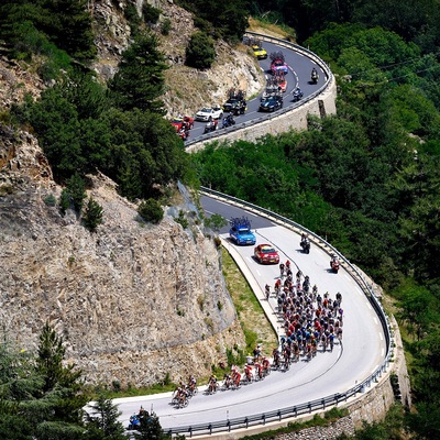 Foto zu dem Text "3. Etappe der Vuelta: Súria – Arinsal, Andorra 158,5 km"