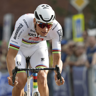 Foto zu dem Text "Van der Poel bringt den Regenbogen in die Bretagne"