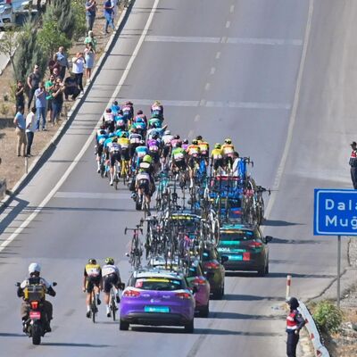 Foto zu dem Text "Bike Aid behauptet sich mit vier Fahrern im stark dezimierten Feld"