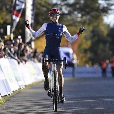 Foto zu dem Text "Cross-EM: Gery stürmt auch im zweiten Rennen zu Gold"