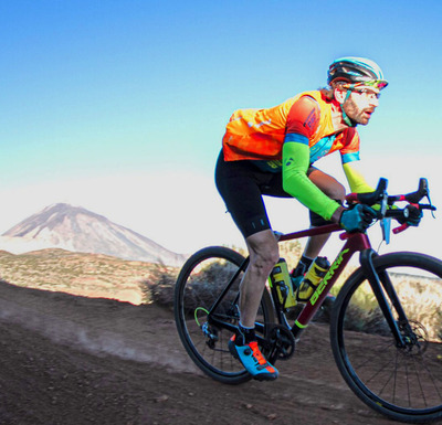 Foto zu dem Text "Tenerife Teide 360: Durch bizarre Lava-Landschaften"