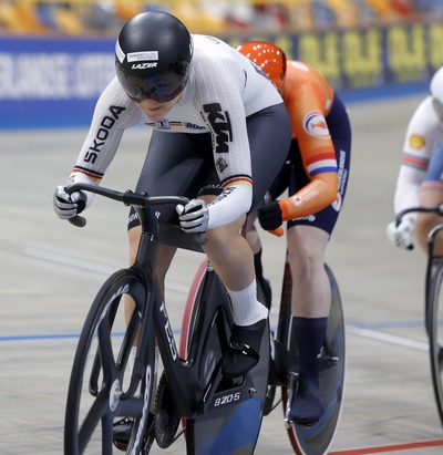 Foto zu dem Text "Friedrich stürmt im Keirin zum vierten EM-Titel in Folge"