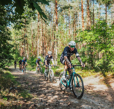 Foto zu dem Text "Heide-Gravel: Schotter statt Straße"