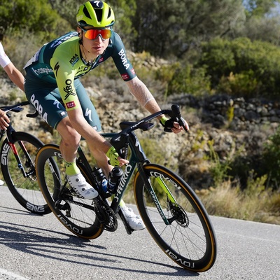 Foto zu dem Text "Vlasov geht trotz Roglic mit eigenen Ambitionen in die Tour"